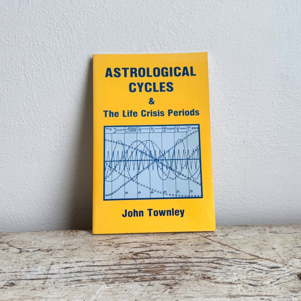 Astrological Cycles & The Life Crisis Periods John Townley 1984 Samuel Weiser